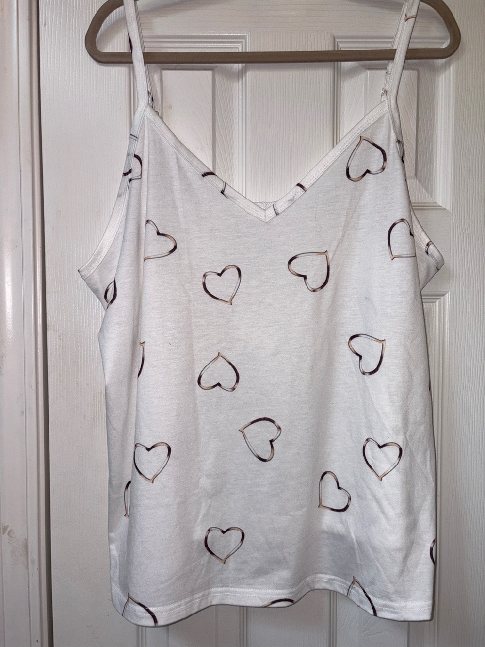 Size 1X White Heart-Print Spaghetti Strap Tank Top